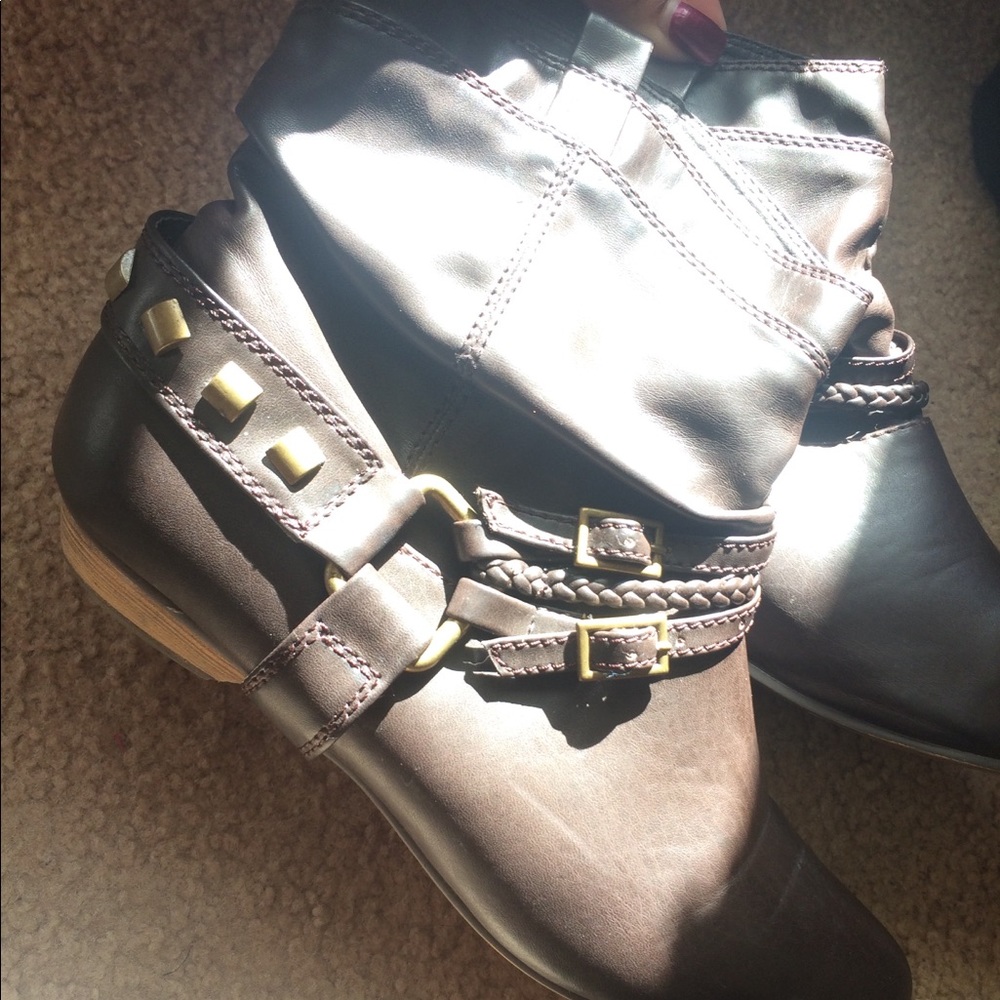 Brown boots